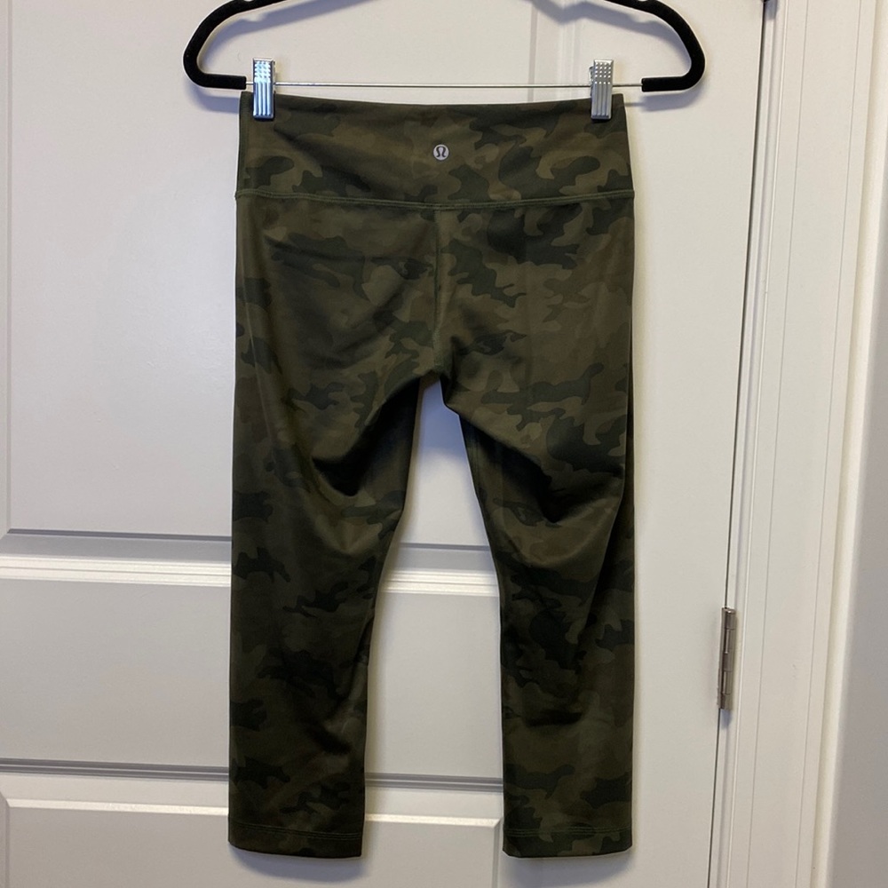 Lulu Lemon camo leggings